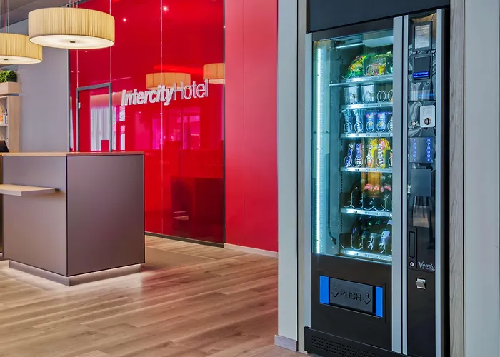 فندق Intercityhotel 4*