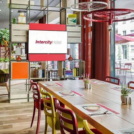 Intercityhotel Hotell 4*