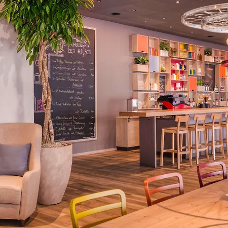 Intercityhotel Hotell 4*