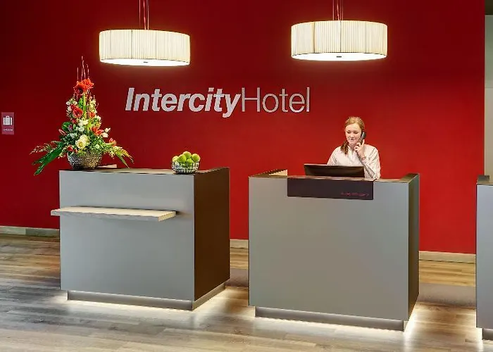 Intercityhotel 4*